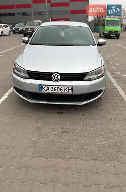 Седан Volkswagen Jetta 2014 в 