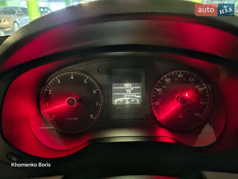 Седан Volkswagen Jetta 2010 в Києві