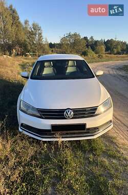 Седан Volkswagen Jetta 2015 в Рівному