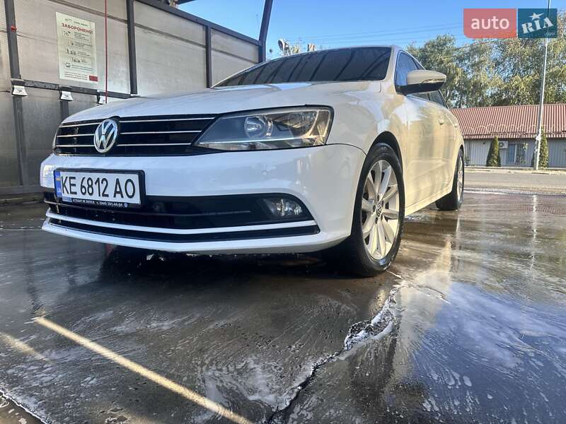 Volkswagen Jetta 2016