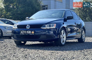 Седан Volkswagen Jetta 2013 в Бердичеві