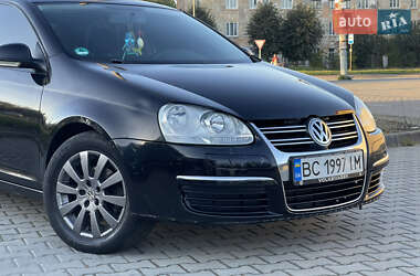 Седан Volkswagen Jetta 2008 в 