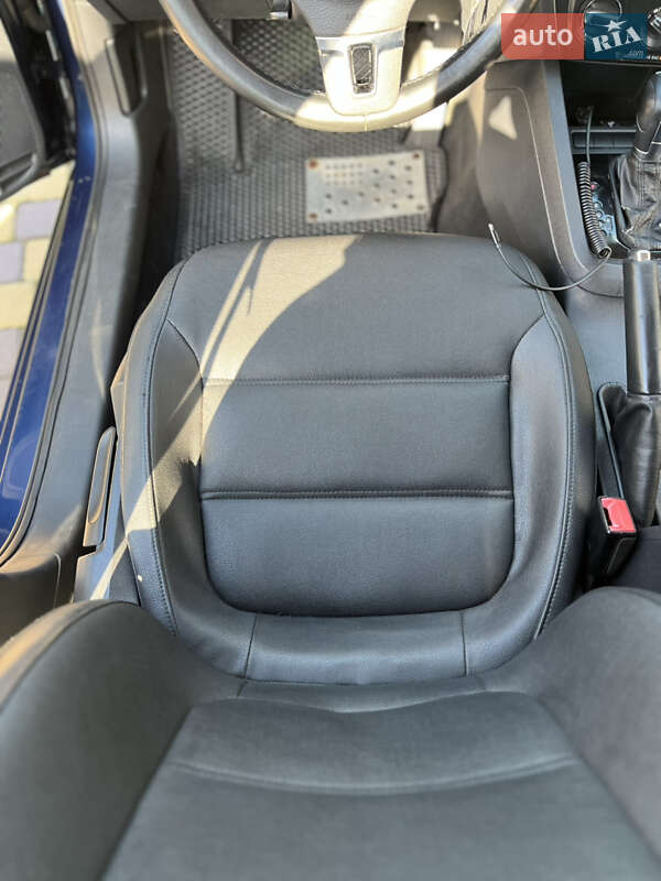 Седан Volkswagen Jetta 2012 в Киеве фото 7 Седан Volkswagen Jetta 2012 в Киеве