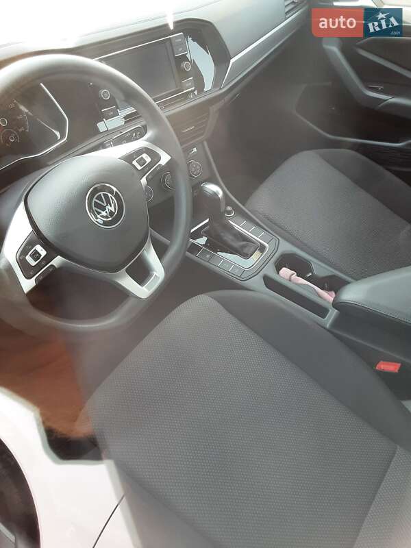 Седан Volkswagen Jetta 2018 в Львові фото 2 Седан Volkswagen Jetta 2018 в Львові