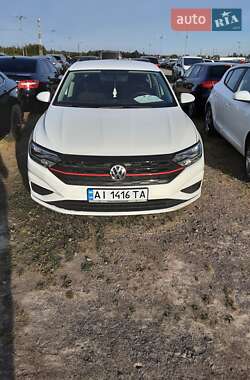 Седан Volkswagen Jetta 2018 в Львове