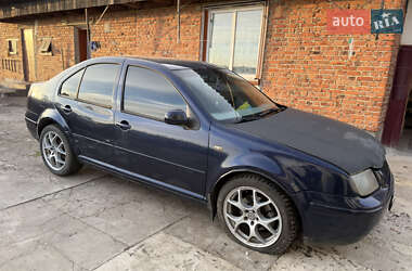 Седан Volkswagen Jetta 2000 в 