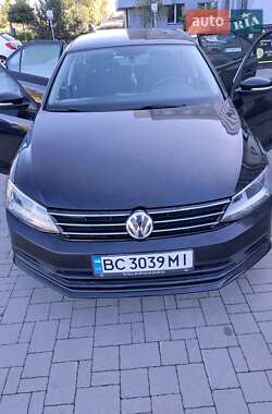 Седан Volkswagen Jetta 2015 в Мурованом