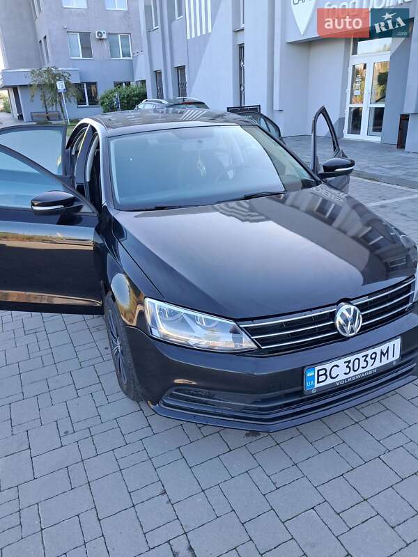 Седан Volkswagen Jetta 2015 в Мурованом фото 7 Седан Volkswagen Jetta 2015 в Мурованом