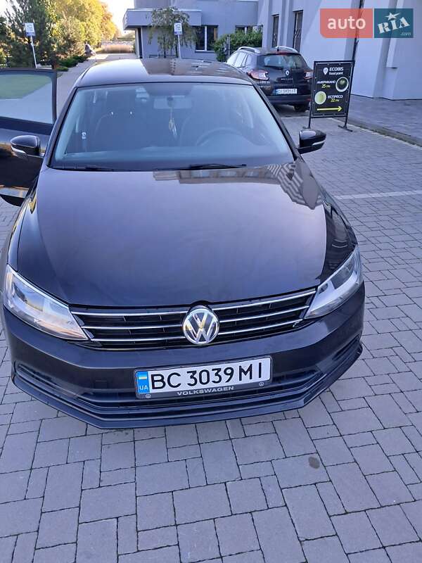 Седан Volkswagen Jetta 2015 в Мурованом фото 40 Седан Volkswagen Jetta 2015 в Мурованом