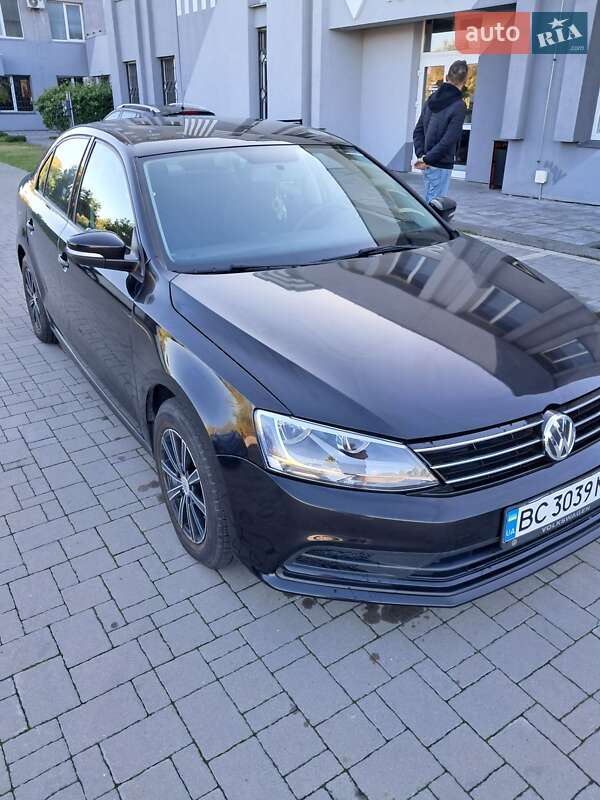 Седан Volkswagen Jetta 2015 в Мурованом фото 55 Седан Volkswagen Jetta 2015 в Мурованом