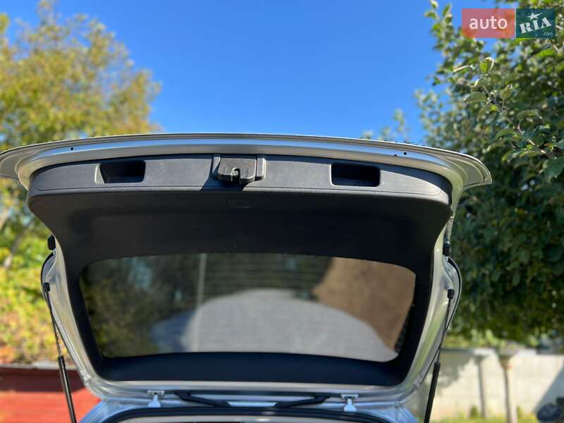 Универсал Volkswagen Jetta 2011 в Боярке фото 7 Универсал Volkswagen Jetta 2011 в Боярке