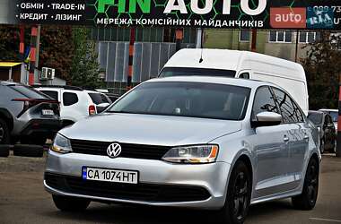 Седан Volkswagen Jetta 2014 в Черкасах
