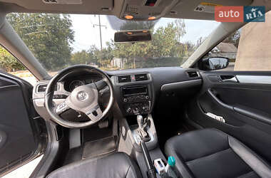 Седан Volkswagen Jetta 2014 в 