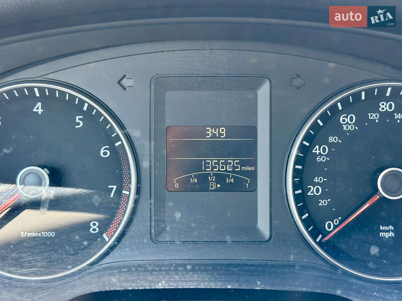 Седан Volkswagen Jetta 2014 в Киеве фото 55 Седан Volkswagen Jetta 2014 в Киеве