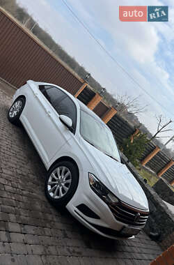 Седан Volkswagen Jetta 2019 в Киеве