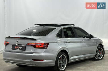 Седан Volkswagen Jetta 2019 в 