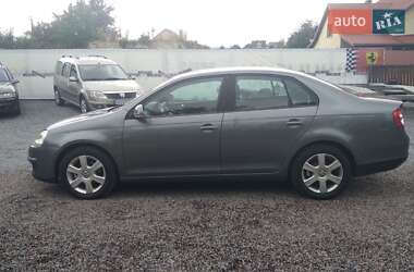 Седан Volkswagen Jetta 2006 в 