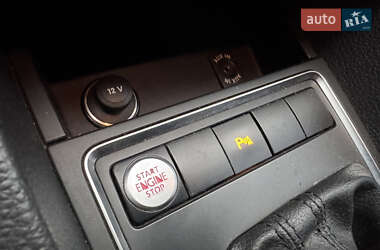 Седан Volkswagen Jetta 2014 в 