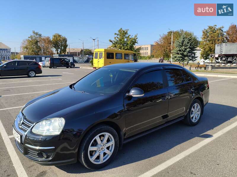 Седан Volkswagen Jetta 2006 в Кривом Роге
