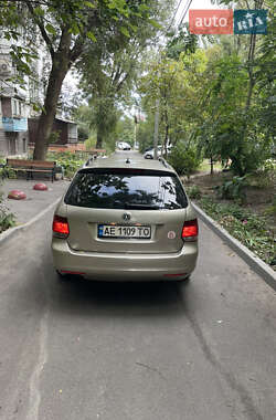Универсал Volkswagen Jetta 2012 в 