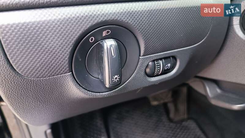 Седан Volkswagen Jetta 2014 в Харькове