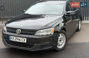 Седан Volkswagen Jetta 2013 в Киеве
