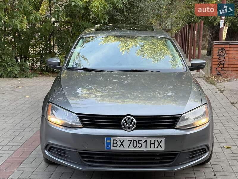 Седан Volkswagen Jetta 2013 в Запорожье