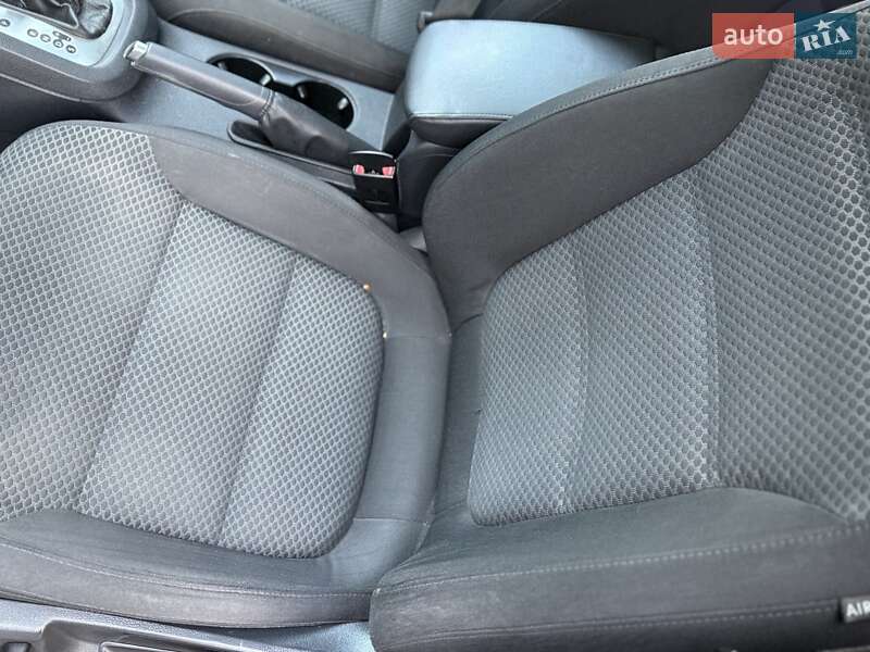 Седан Volkswagen Jetta 2013 в Запорожье
