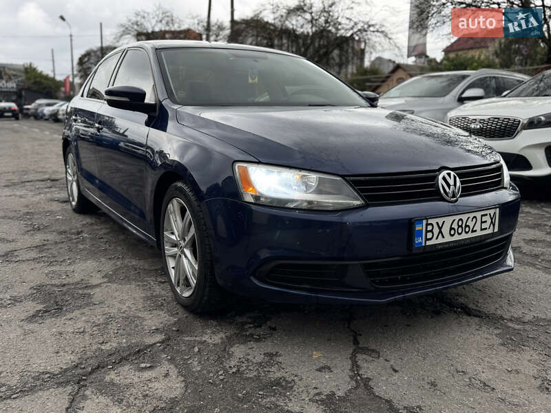Седан Volkswagen Jetta 2011 в Хмельницком