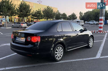 Седан Volkswagen Jetta 2006 в 