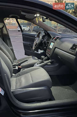 Седан Volkswagen Jetta 2006 в 