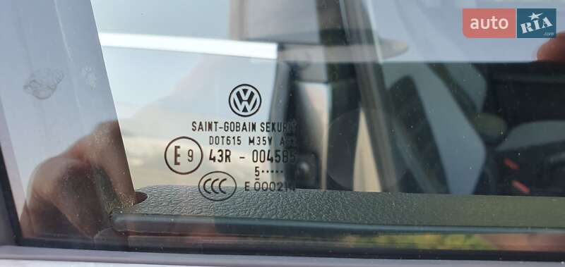 Седан Volkswagen Jetta 2016 в Киеве