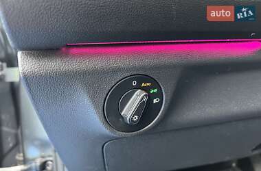 Седан Volkswagen Jetta 2019 в 