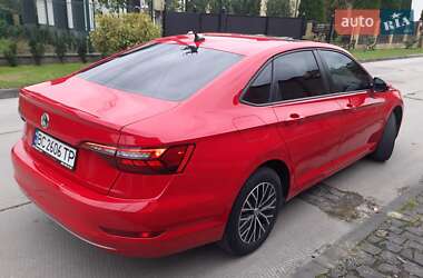 Седан Volkswagen Jetta 2021 в 