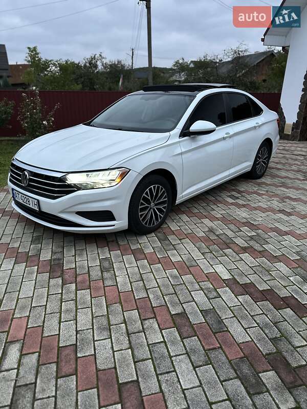 Седан Volkswagen Jetta 2019 в Івано-Франківську