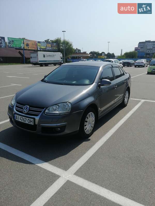 Седан Volkswagen Jetta 2007 в 