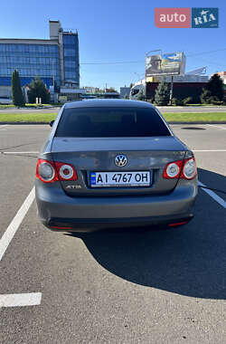Седан Volkswagen Jetta 2007 в 