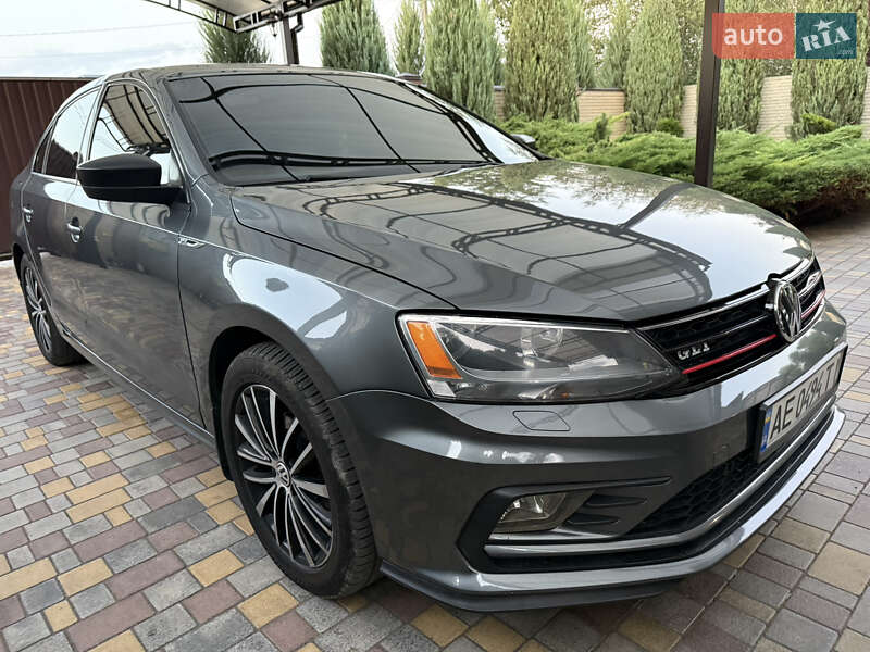 Volkswagen Jetta 2015