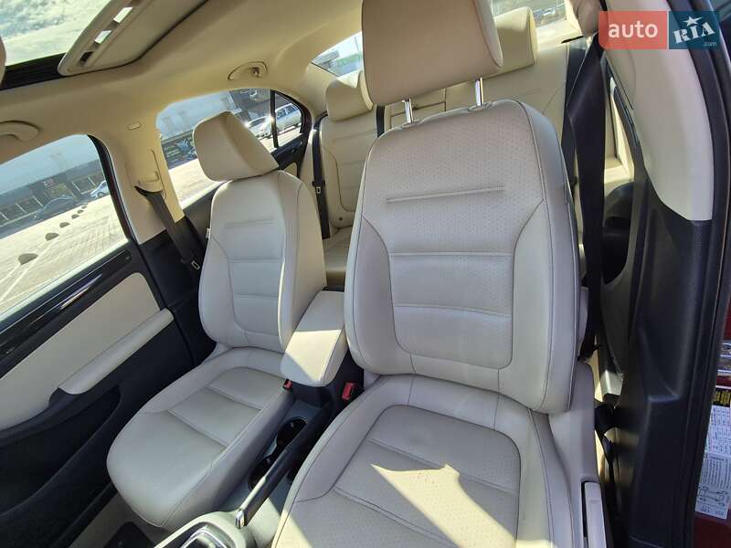 Седан Volkswagen Jetta 2016 в Житомирі фото 34 Седан Volkswagen Jetta 2016 в Житомирі