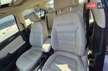 Седан Volkswagen Jetta 2016 в 