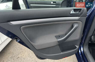 Седан Volkswagen Jetta 2007 в 