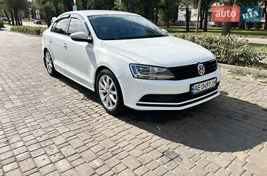 Седан Volkswagen Jetta 2016 в Кривом Роге