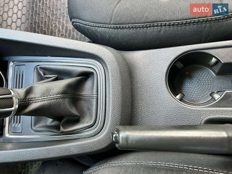 Седан Volkswagen Jetta 2016 в Кривому Розі фото 23 Седан Volkswagen Jetta 2016 в Кривому Розі