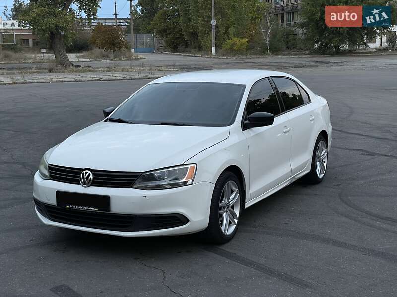 Седан Volkswagen Jetta 2011 в Миколаєві