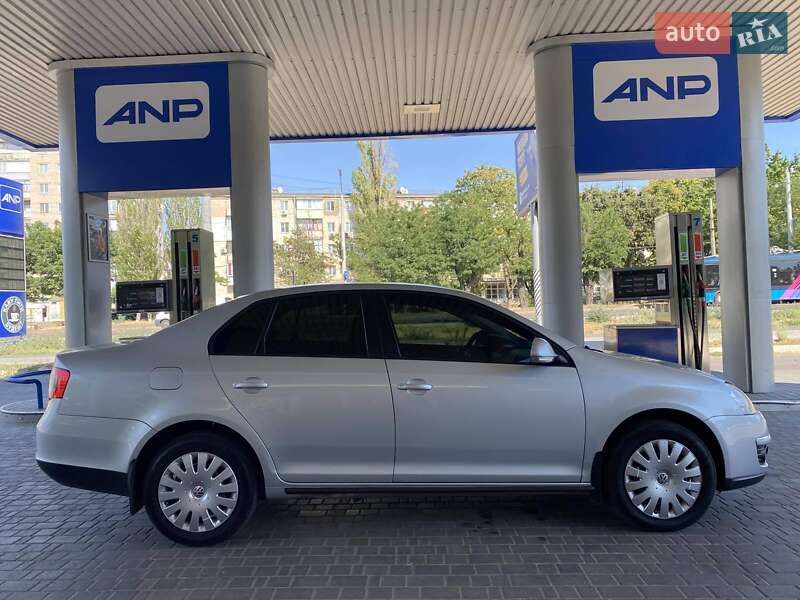 Седан Volkswagen Jetta 2009 в Миколаєві фото 4 Седан Volkswagen Jetta 2009 в Миколаєві