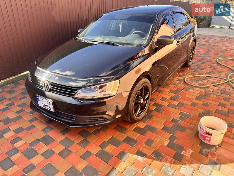 Седан Volkswagen Jetta 2012 в Городищеві