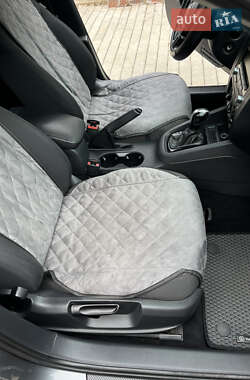 Седан Volkswagen Jetta 2014 в 