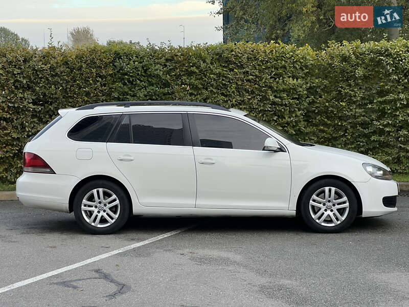 Универсал Volkswagen Jetta 2010 в Киеве фото 24 Универсал Volkswagen Jetta 2010 в Киеве