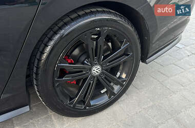 Седан Volkswagen Jetta 2020 в 