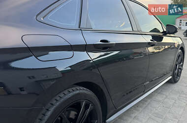 Седан Volkswagen Jetta 2020 в 